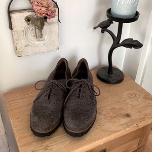 Cute Suede Oxfords for fall!